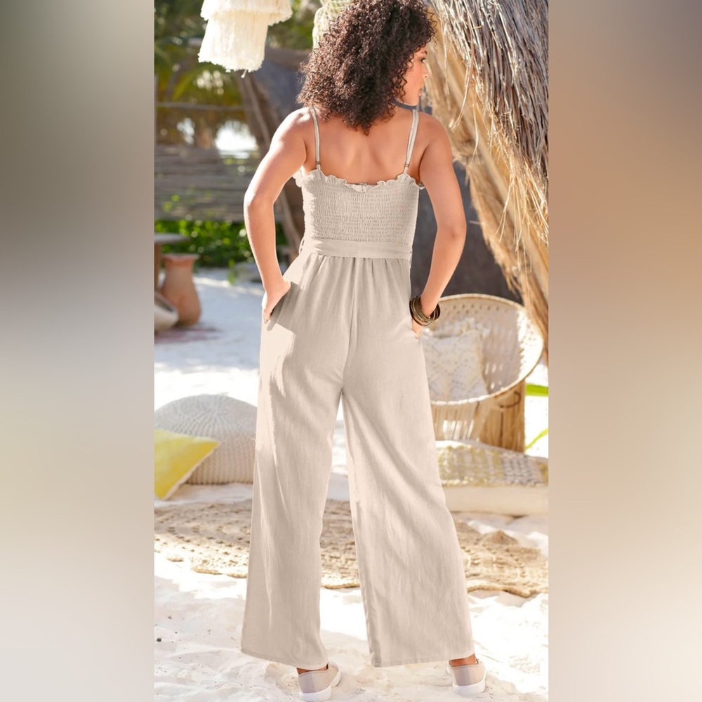 VENUS Smocked Linen Jumpsuit w. Pockets | Cream | Size 8 - Picture 3 of 9